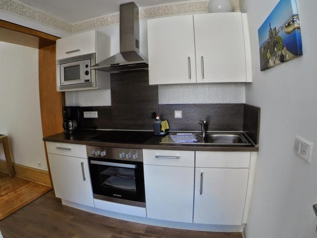 Ferienwohnungen Haus Am Wuerzlaysteig Lehmen Quarto foto